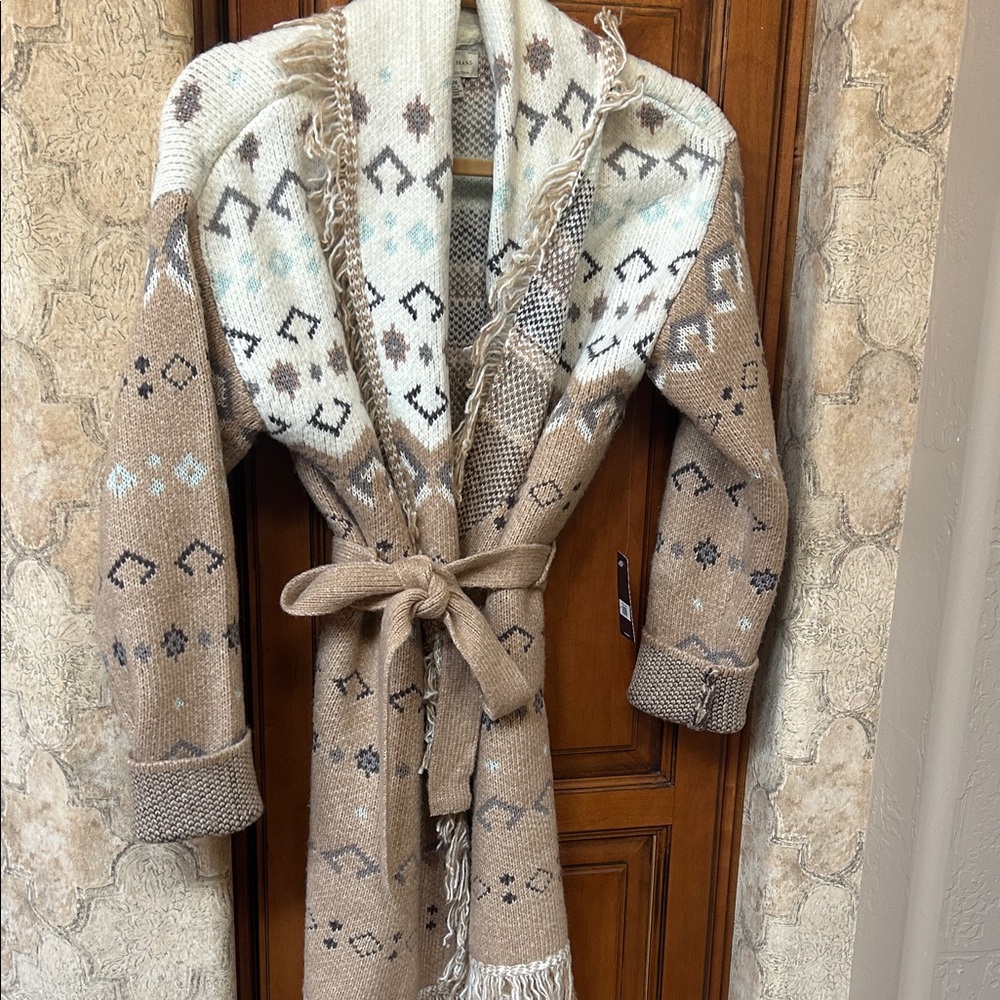 NWT Lucky Brand Tan and Cream Cardigan Sweater